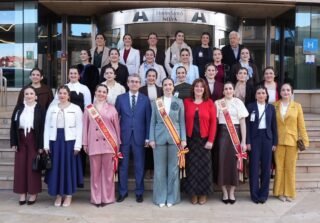 ✨ Resumen de un fin de semana cargado de emociones ✨

Vivimos días intensos, llenos de ilusión, compañerismo y momentos que quedarán para siempre en el recuerdo. 💚

Muy pronto compartiremos más instantes de esta maravillosa convivencia de las candidatas a Reina de la Huerta 2026 👑🌸

#reinadelahuerta #culturaytradicion #murcia #valencia #fiestasdeprimavera