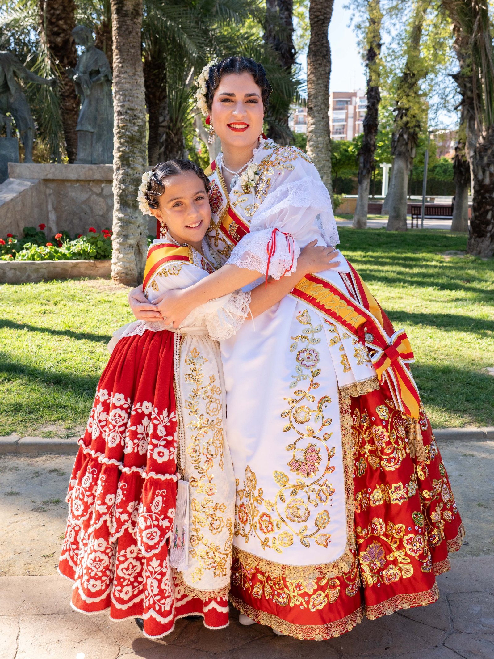🌞✨ La Región de Murcia es mucho más que un lugar; es una forma de vivir, de sentir y de compartir nuestras tradiciones.

Hoy rendimos homenaje a nuestra historia, a nuestra huerta, a nuestras fiestas y a todos los murcianos que mantienen vivo nuestro legado.

¡Feliz Día de la Región de Murcia! 💙

#Murcia #RegiónDeMurcia #DíaDeLaRegiónDeMurcia #Tradición #CulturaMurciana
