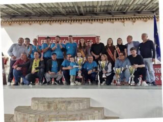El pasado sábado por la mañana se llevó a cabo la gala de entrega de trofeos de los Bolos Murcianos en el recinto de la Federación de Peñas Huertanas. Contamos con la presencia de Alba Franco Sánchez, @reinadelahuerta2025 , acompañada por las Damas Irene Conesa Valverde y María de las Mercedes de la Rocha Ferrero.